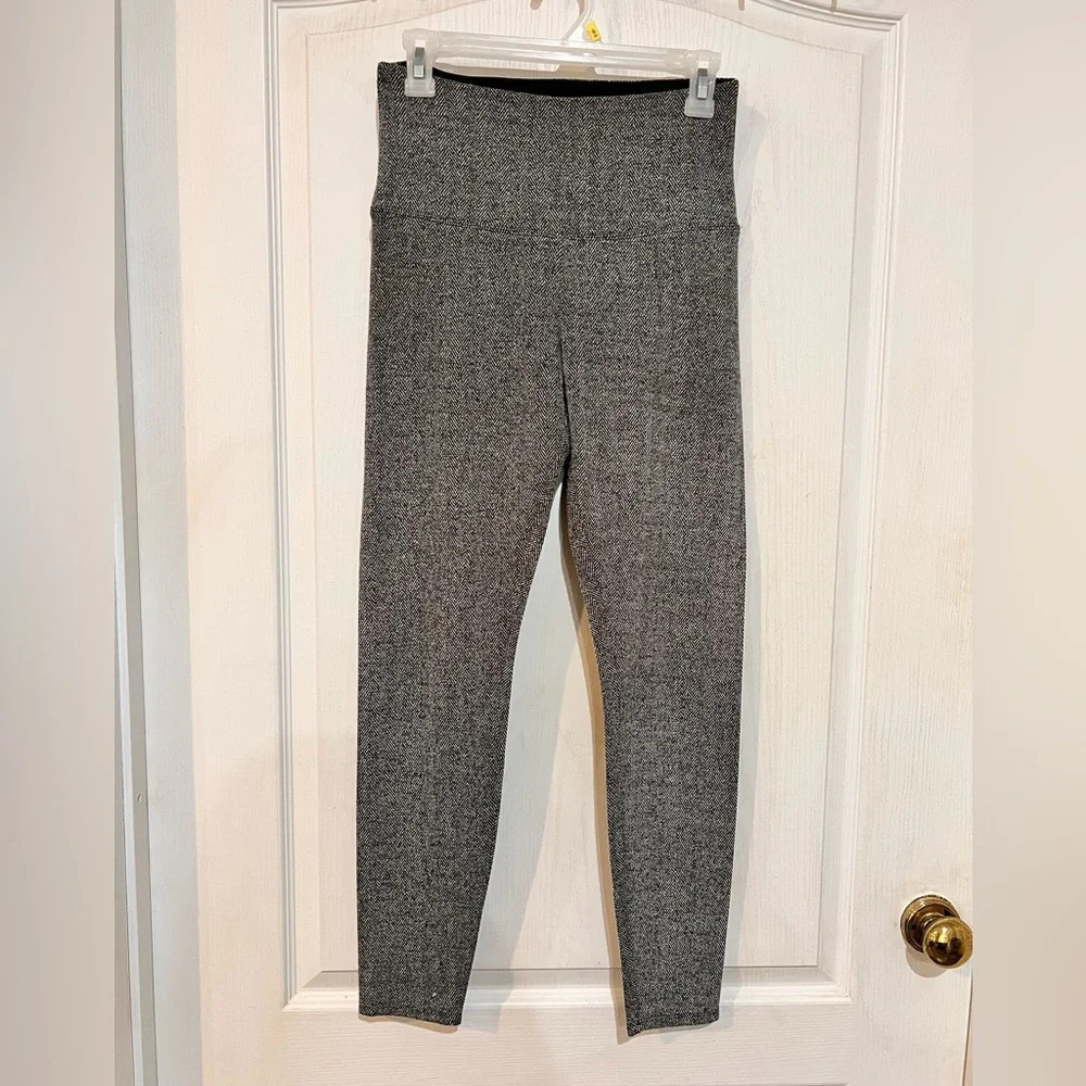Final price Lysse Black and White Leggings